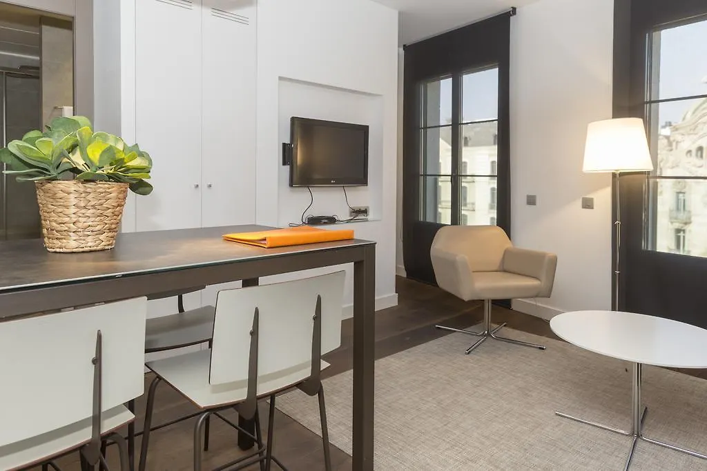 Izaka Apartments Passeig De Gracia - Diagonal Βαρκελώνη 0*,